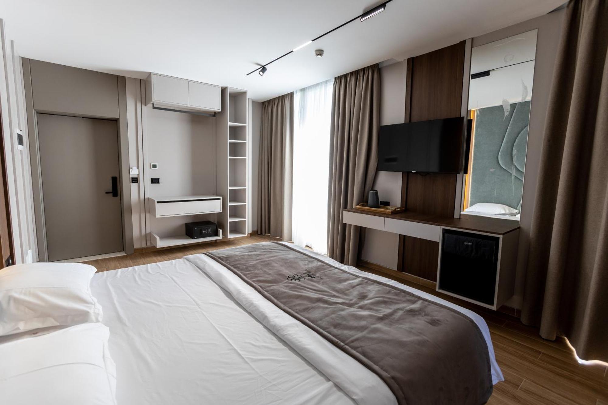 Bolt Boutique Hotel Lezhë Exteriér fotografie