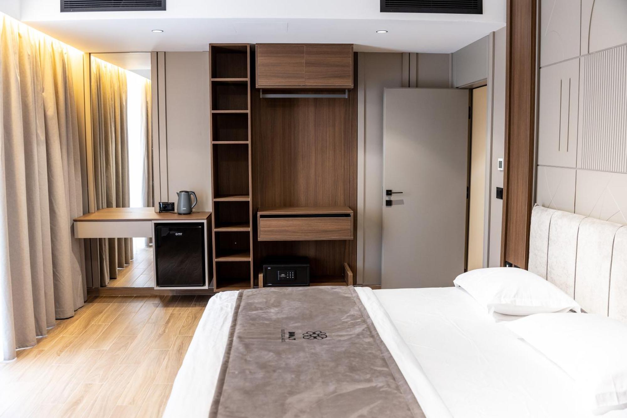 Bolt Boutique Hotel Lezhë Exteriér fotografie